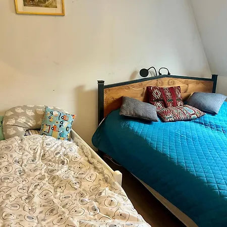 Apartament-samodzielne Mieszkanie-agroturystyka-puszcza Kampinoska Lägenhet *