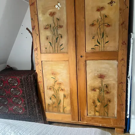 Apartament-samodzielne Mieszkanie-agroturystyka-puszcza Kampinoska Appartement *