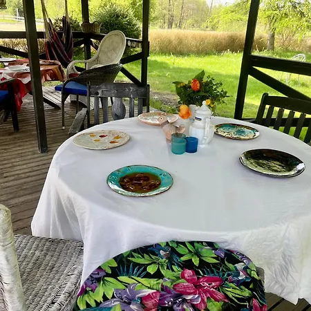Apartament-samodzielne Mieszkanie-agroturystyka-puszcza Kampinoska Apartamento